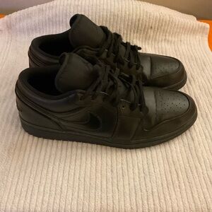 Nike  Jordan Air Force 1 Low Men's Black Sneakers